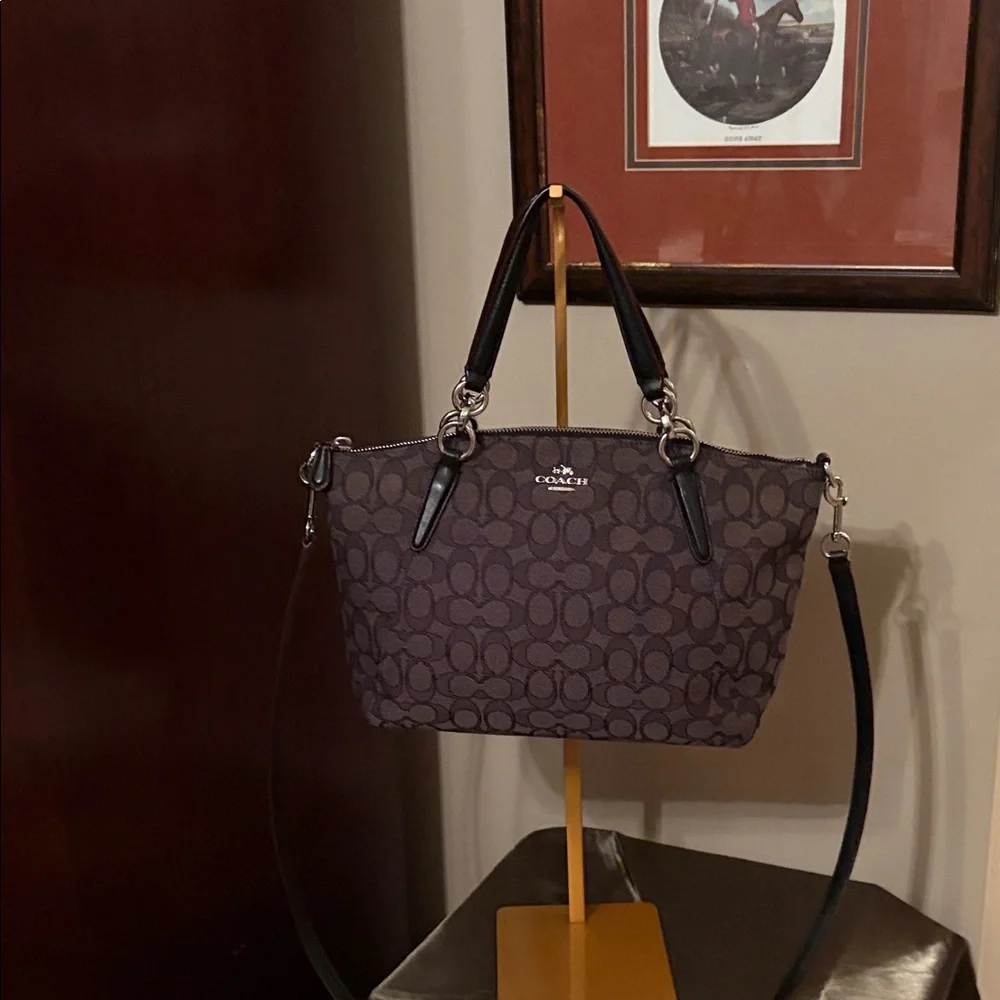 Coach small Kelsey satchel signature jacquard canvas with black leather trim - Picture 1 of 14